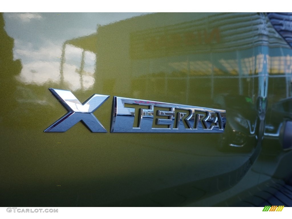 2011 Xterra S - Metallic Green / Gray photo #15