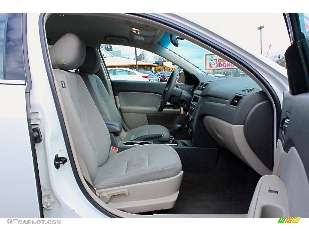 2012 Fusion SE - White Platinum Tri-Coat / Charcoal Black photo #33