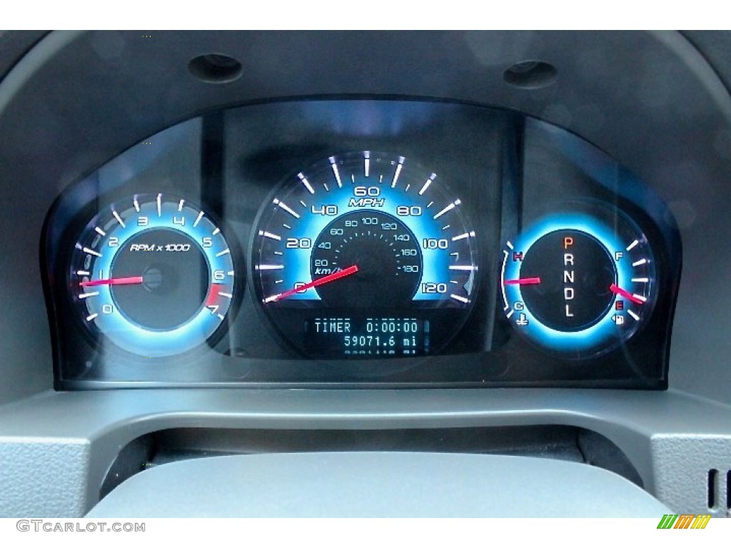 2012 Fusion SE - White Platinum Tri-Coat / Charcoal Black photo #45