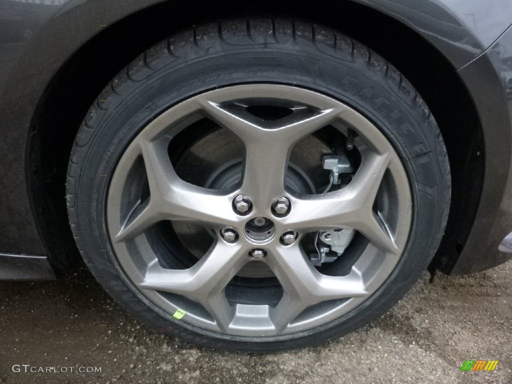 2016 Ford Focus ST Wheel Photo #109538292