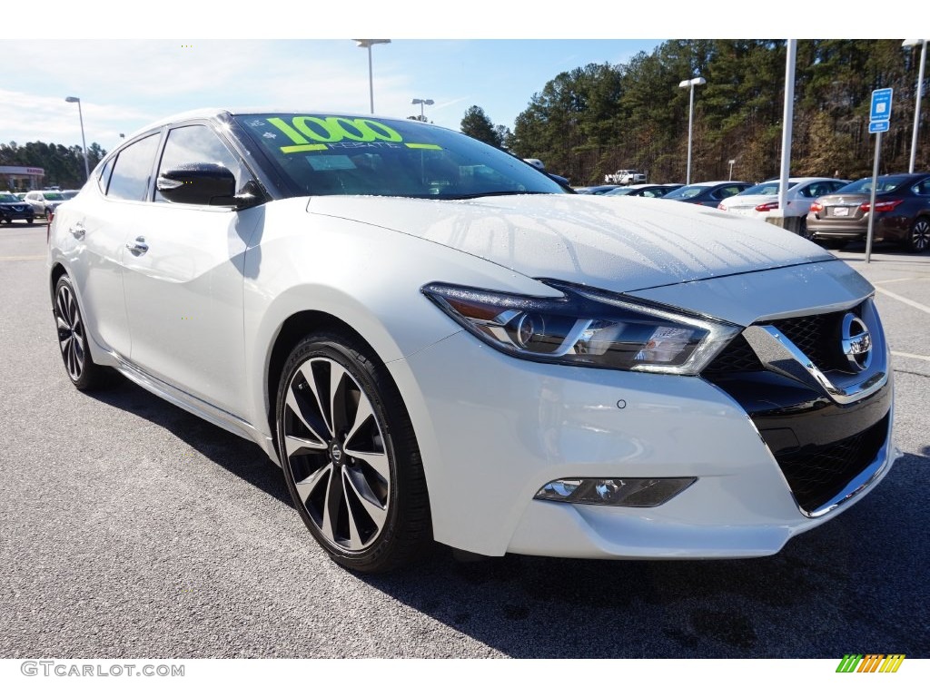 2016 Maxima SR - Pearl White / Charcoal photo #6