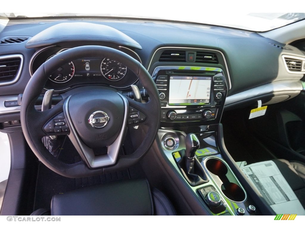 2016 Maxima SR - Pearl White / Charcoal photo #9