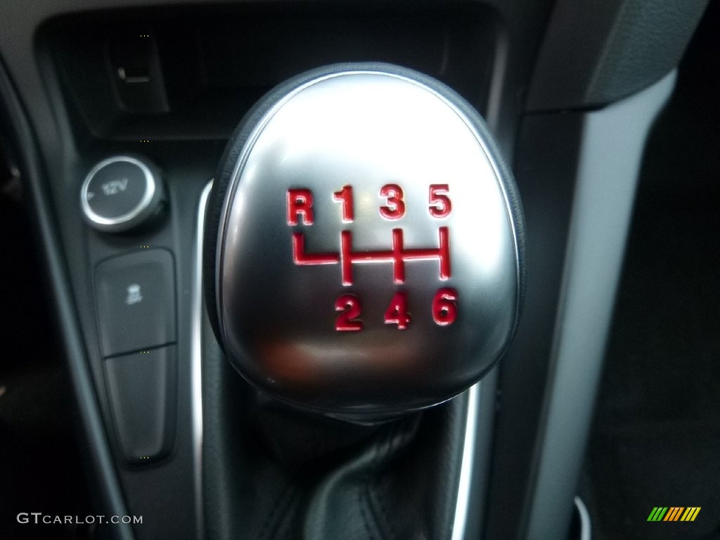 2016 Ford Focus ST 6 Speed Manual Transmission Photo #109548877