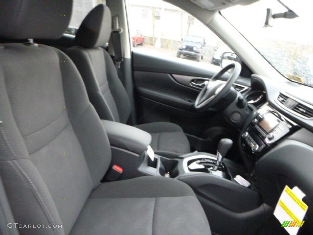 2016 Rogue SV AWD - Pearl White / Charcoal photo #3