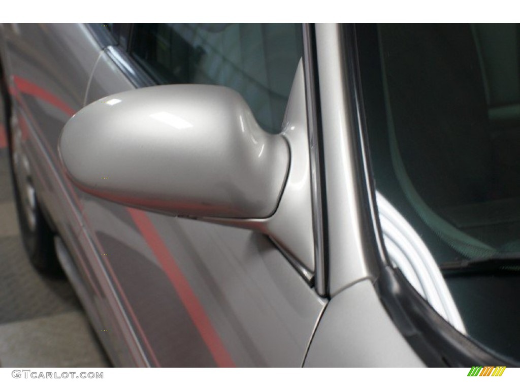 2004 LeSabre Custom - Light Bronzemist Metallic / Light Cashmere photo #60