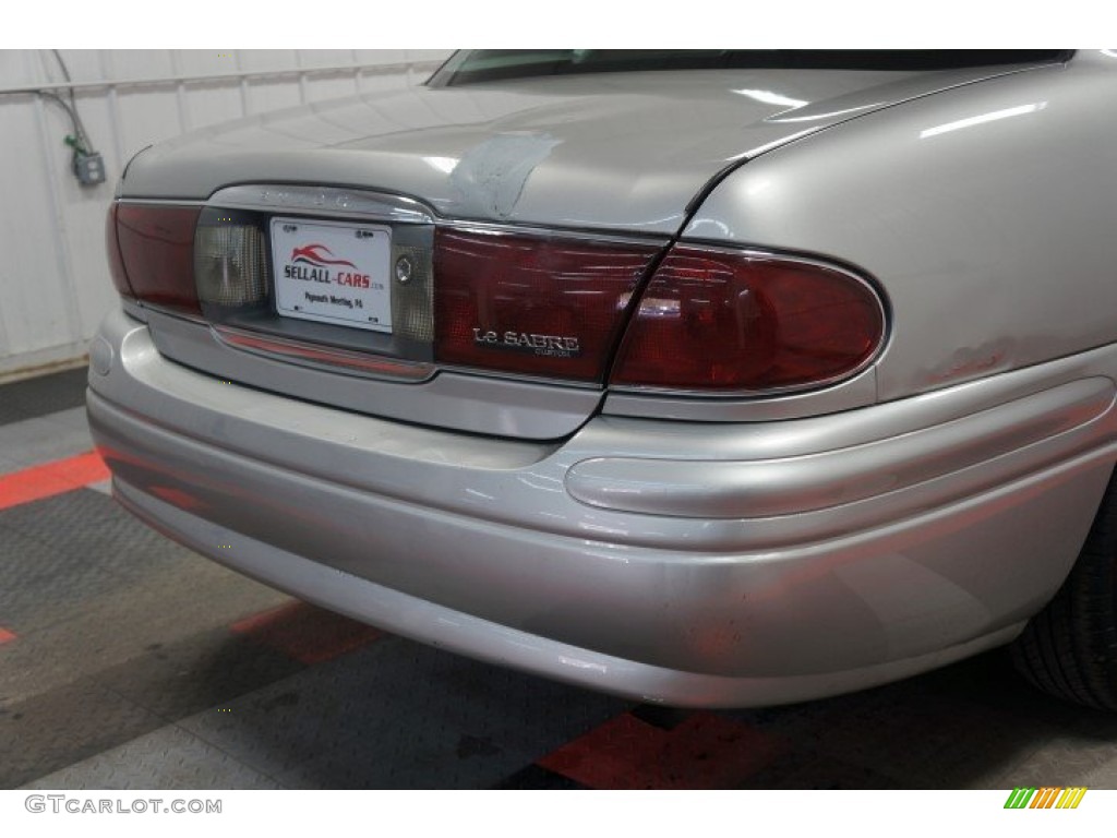 2004 LeSabre Custom - Light Bronzemist Metallic / Light Cashmere photo #74