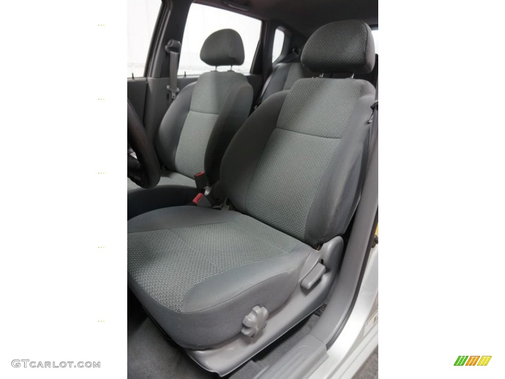 2005 Aveo LT Hatchback - Galaxy Silver Metallic / Gray photo #23