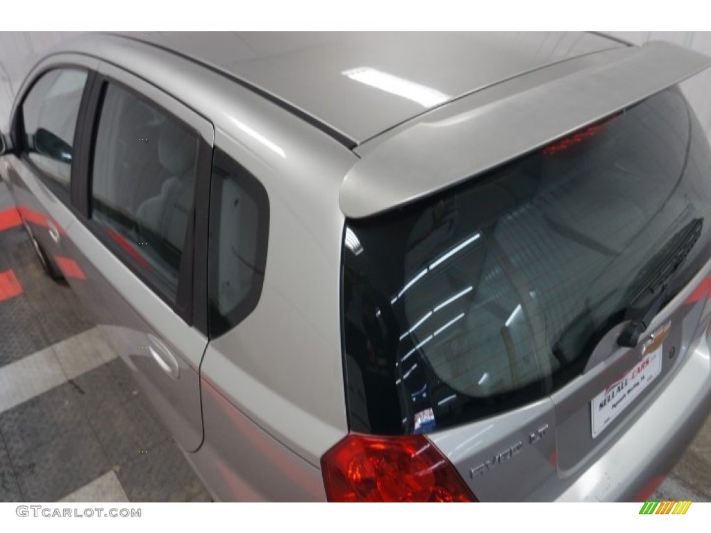 2005 Aveo LT Hatchback - Galaxy Silver Metallic / Gray photo #78