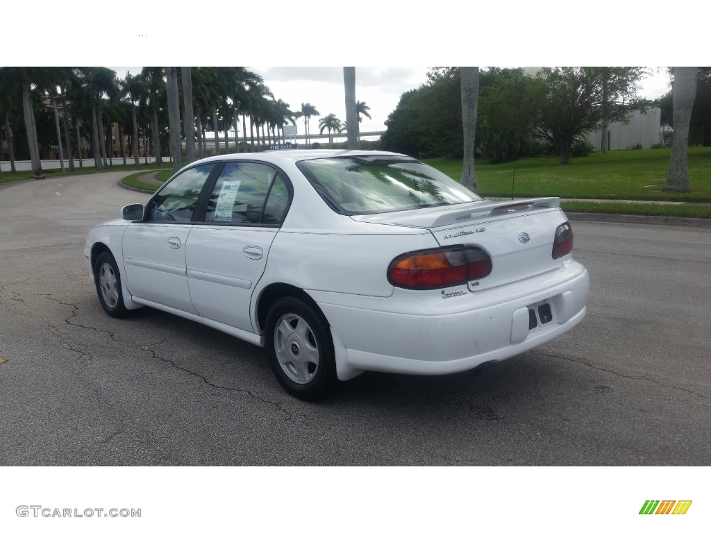 2001 Malibu LS Sedan - Bright White / Neutral photo #3