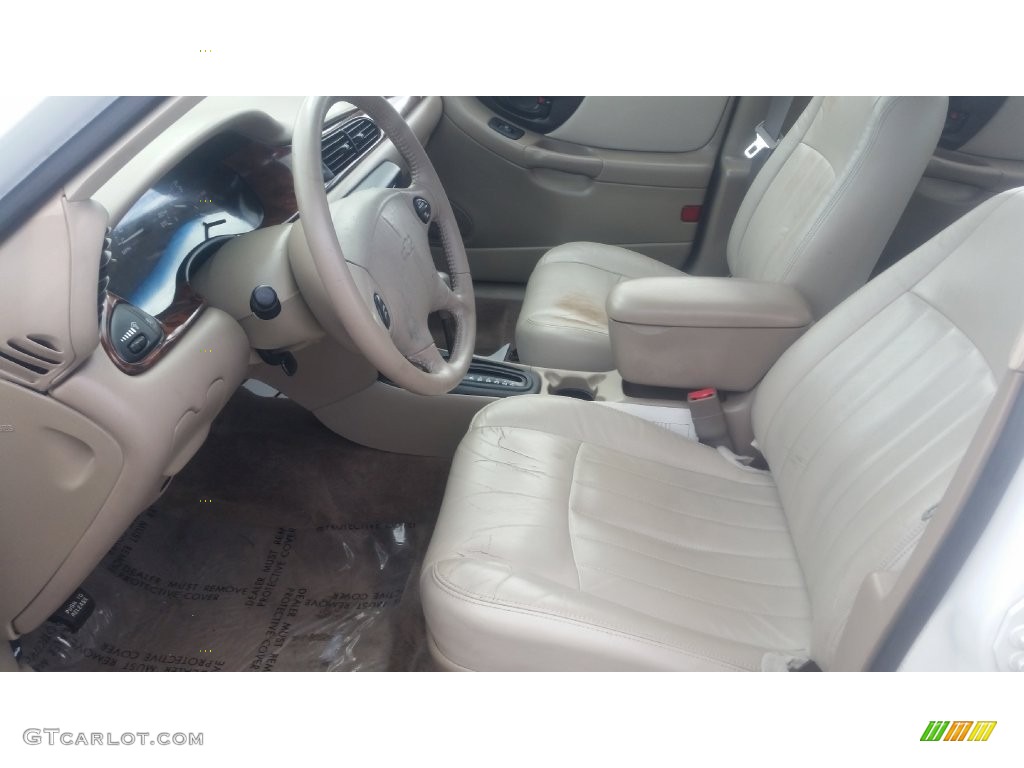 2001 Malibu LS Sedan - Bright White / Neutral photo #10