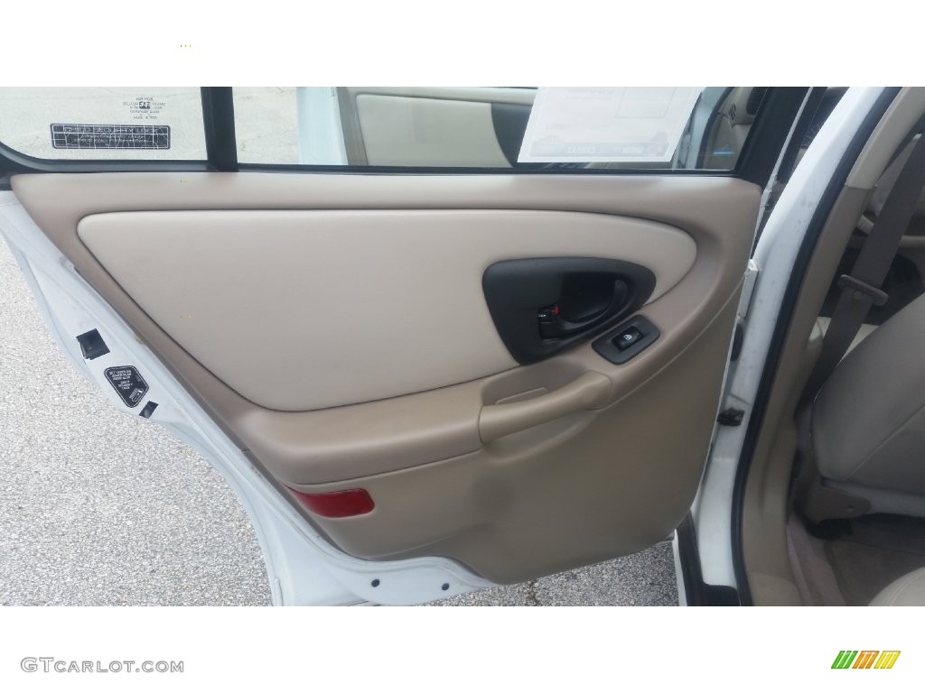 2001 Malibu LS Sedan - Bright White / Neutral photo #14