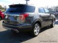 2016 Magnetic Metallic Ford Explorer XLT 4WD  photo #5