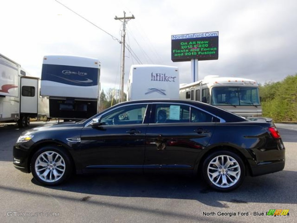 2015 Taurus Limited AWD - Tuxedo Black Metallic / Charcoal Black photo #2