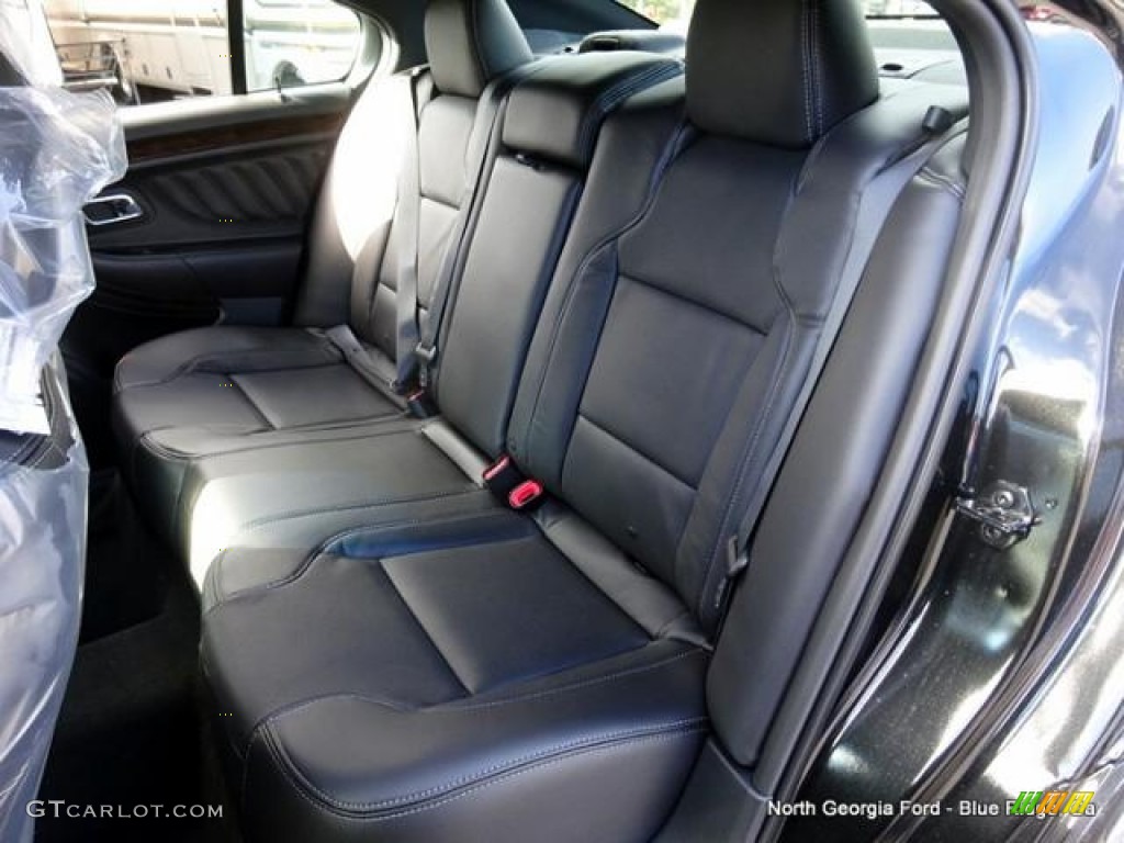 2015 Taurus Limited AWD - Tuxedo Black Metallic / Charcoal Black photo #13