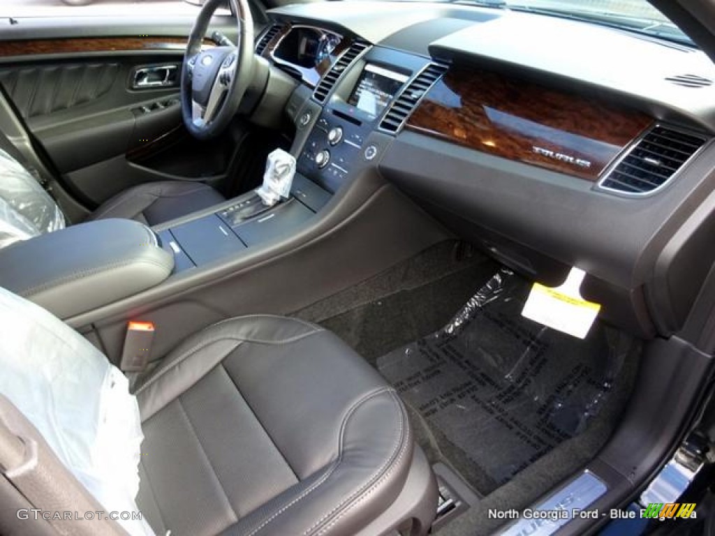 2015 Taurus Limited AWD - Tuxedo Black Metallic / Charcoal Black photo #30