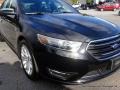 2015 Tuxedo Black Metallic Ford Taurus Limited AWD  photo #34