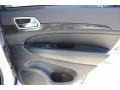 Bright Silver Metallic - Grand Cherokee Laredo Photo No. 30