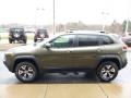 2015 ECO Green Pearl Jeep Cherokee Trailhawk 4x4  photo #9