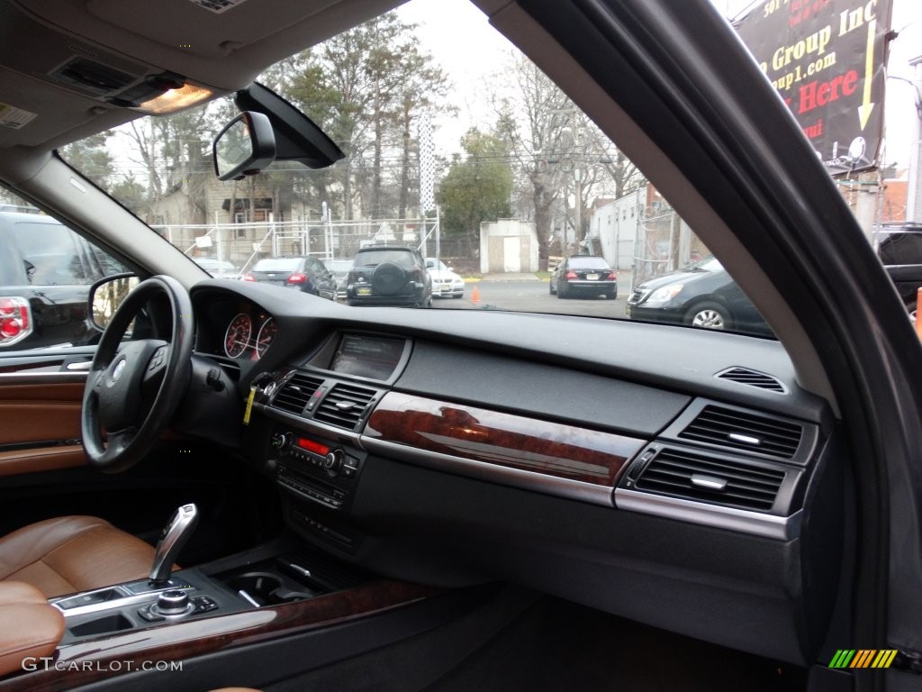 2010 X5 xDrive30i - Mineral Green Metallic / Saddle Brown photo #22