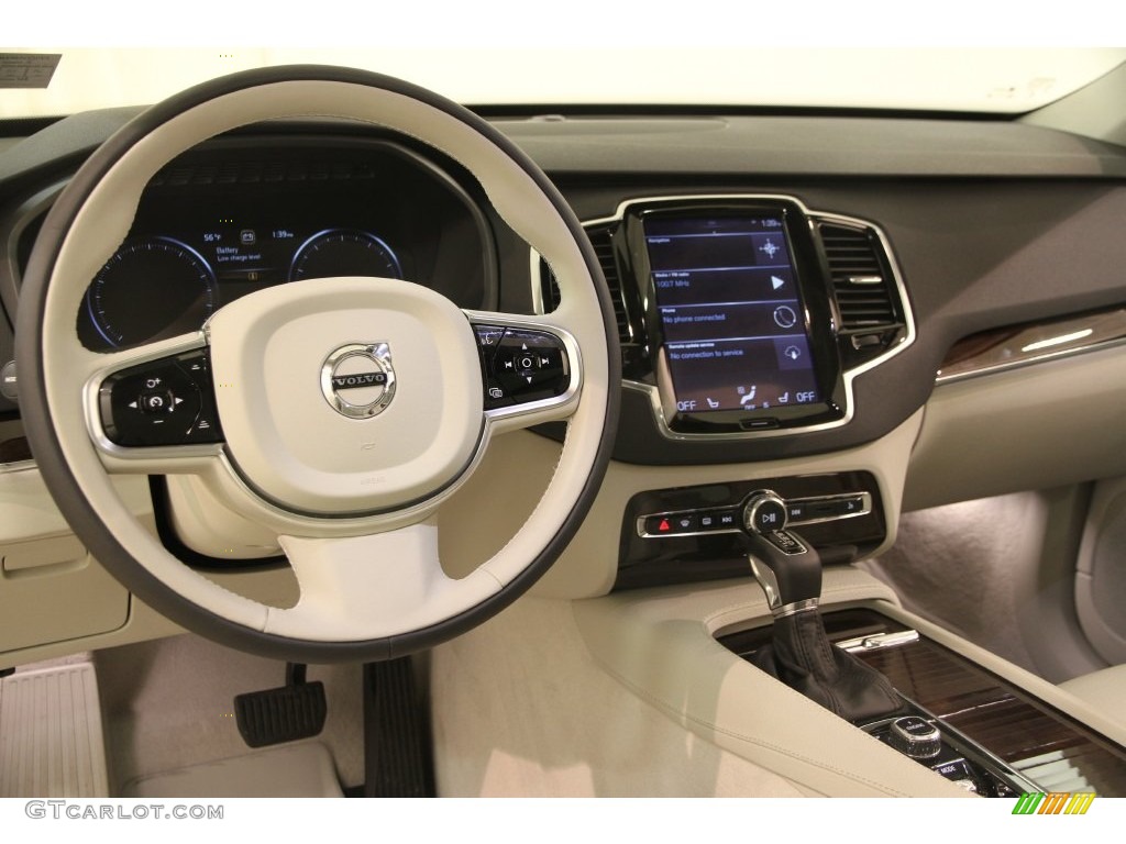 2016 Volvo XC90 T6 AWD Blond Dashboard Photo #109563948