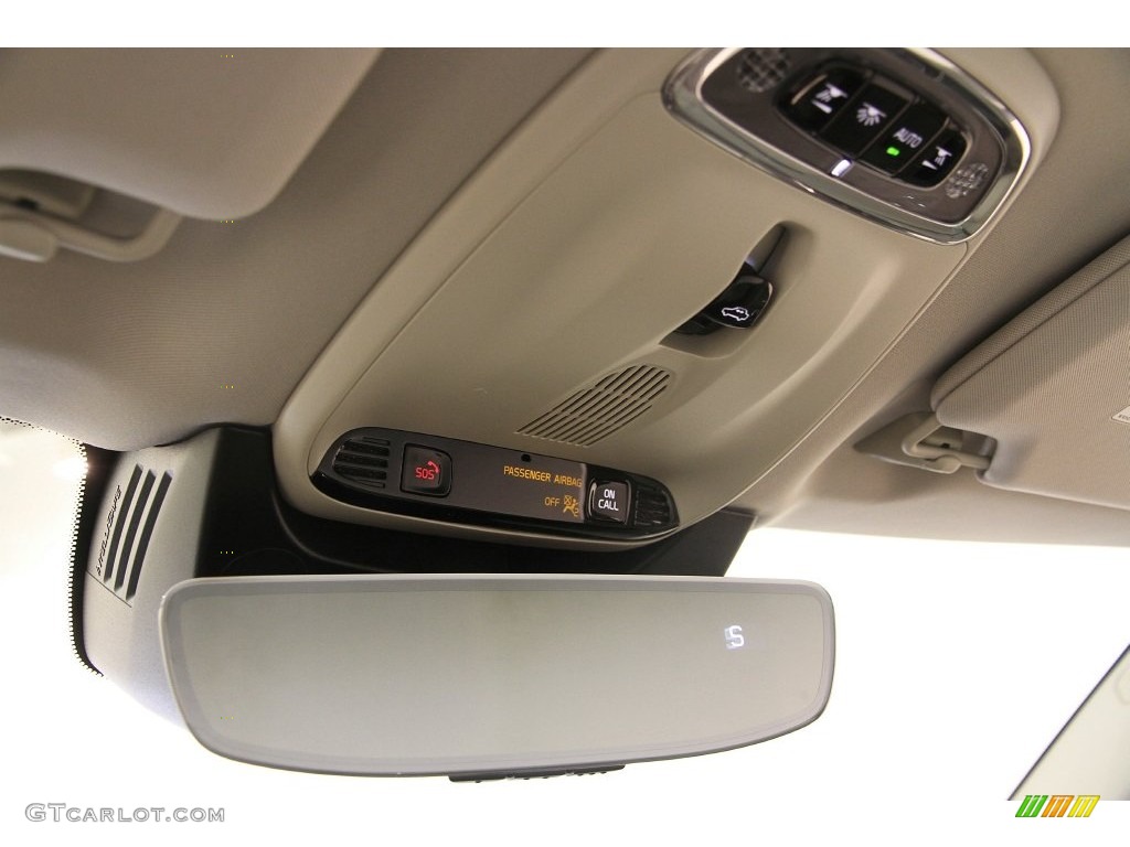 2016 Volvo XC90 T6 AWD Controls Photo #109564017