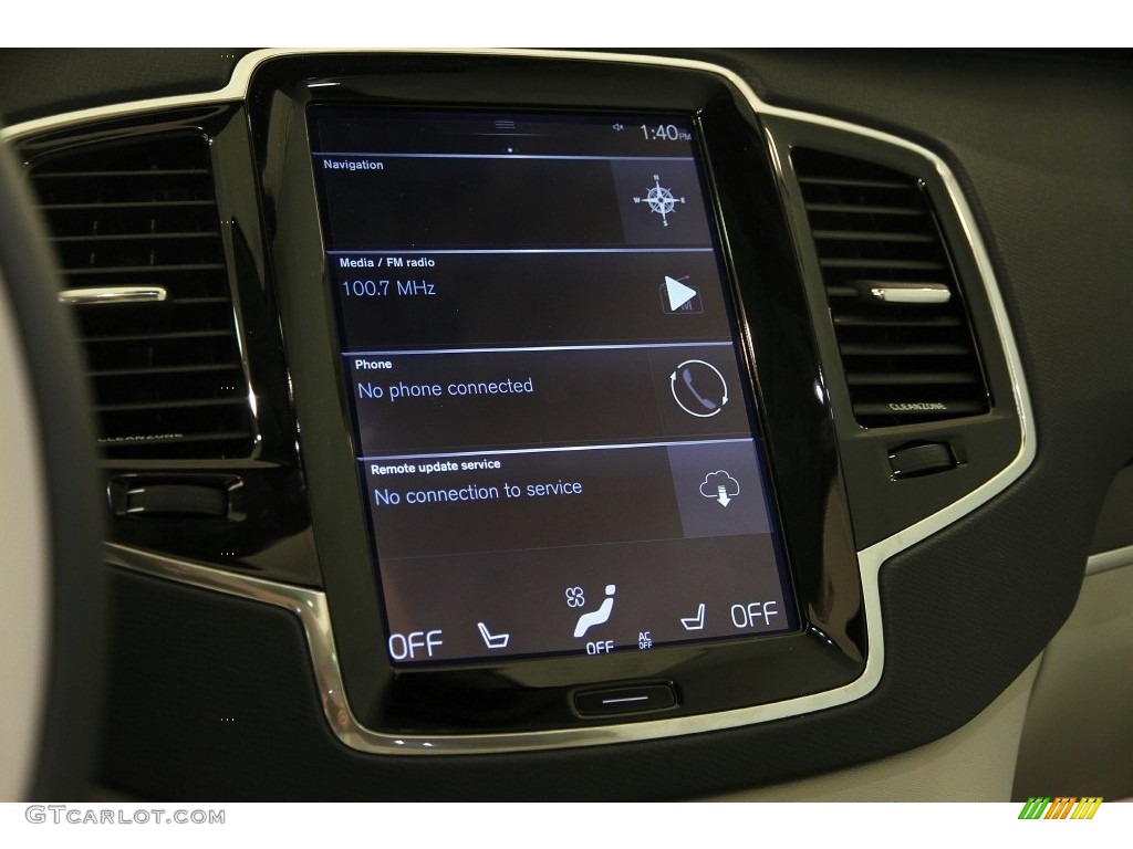 2016 Volvo XC90 T6 AWD Controls Photo #109564038