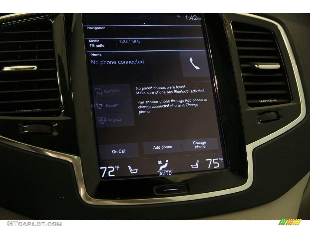 2016 Volvo XC90 T6 AWD Controls Photo #109564104