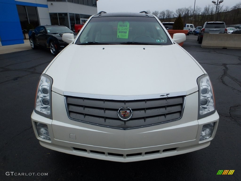 2005 SRX V6 - White Diamond / Light Neutral photo #13