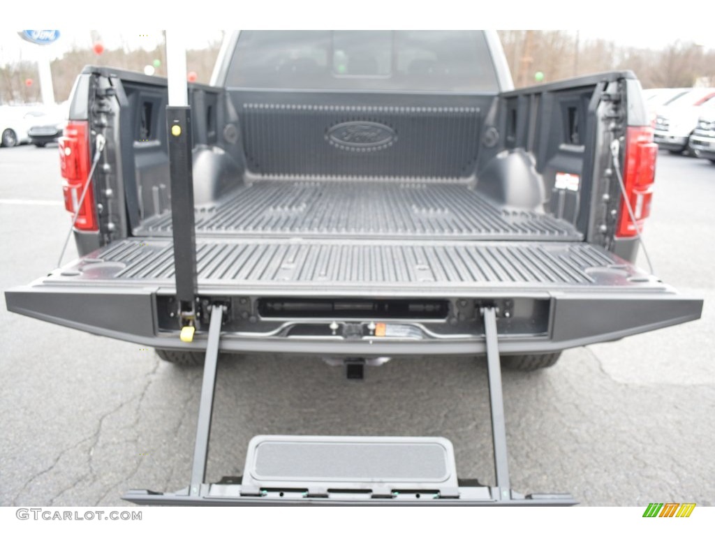 2016 F150 Platinum SuperCrew 4x4 - Magnetic / Platinum Black photo #7