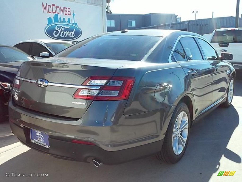 2015 Taurus SE - Magnetic Metallic / Dune photo #13