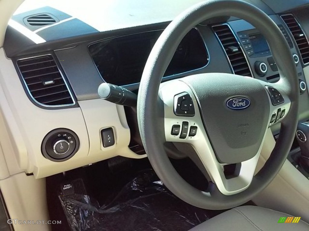 2015 Taurus SE - Magnetic Metallic / Dune photo #26