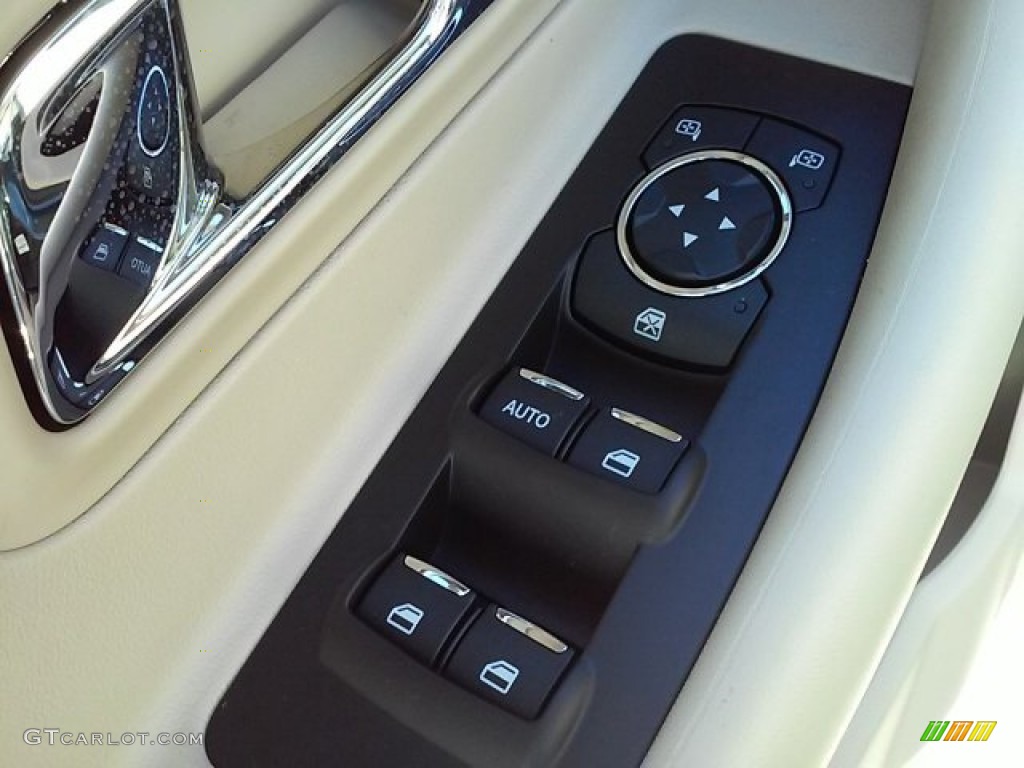 2015 Taurus SE - Magnetic Metallic / Dune photo #27