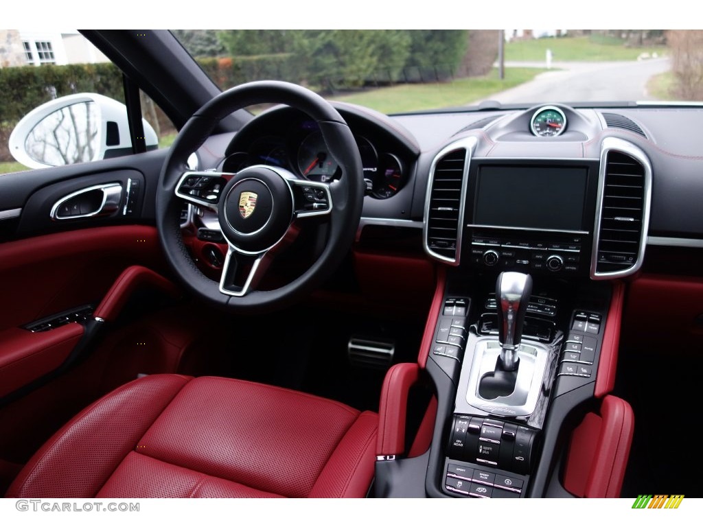 2016 Cayenne S - White / Black/Garnet Red photo #14