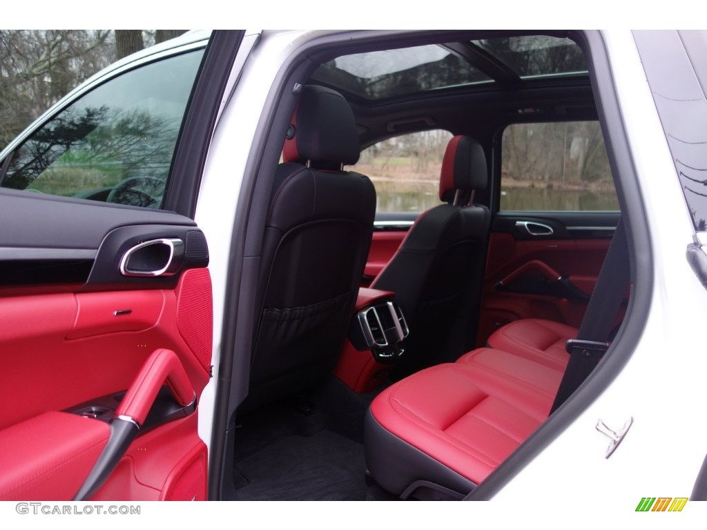 2016 Cayenne S - White / Black/Garnet Red photo #22
