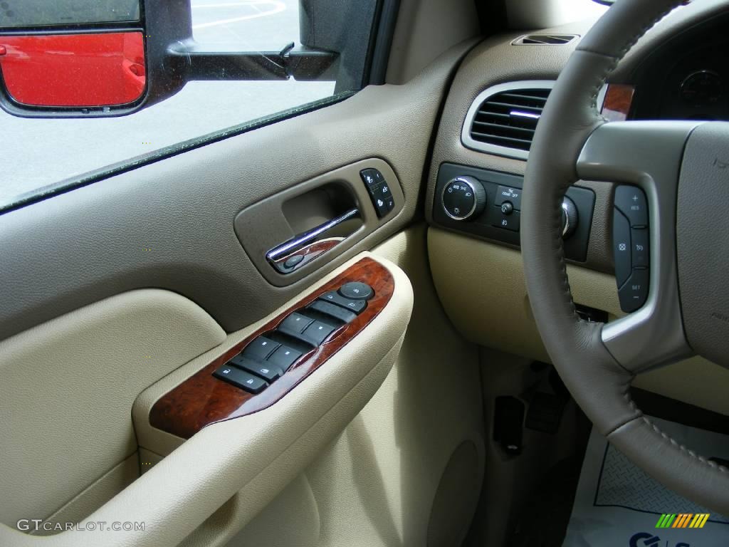 2009 Sierra 2500HD SLT Crew Cab 4x4 - Fire Red / Very Dark Cashmere/Light Cashmere photo #11