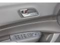 Crystal Black Pearl - ILX  Photo No. 23