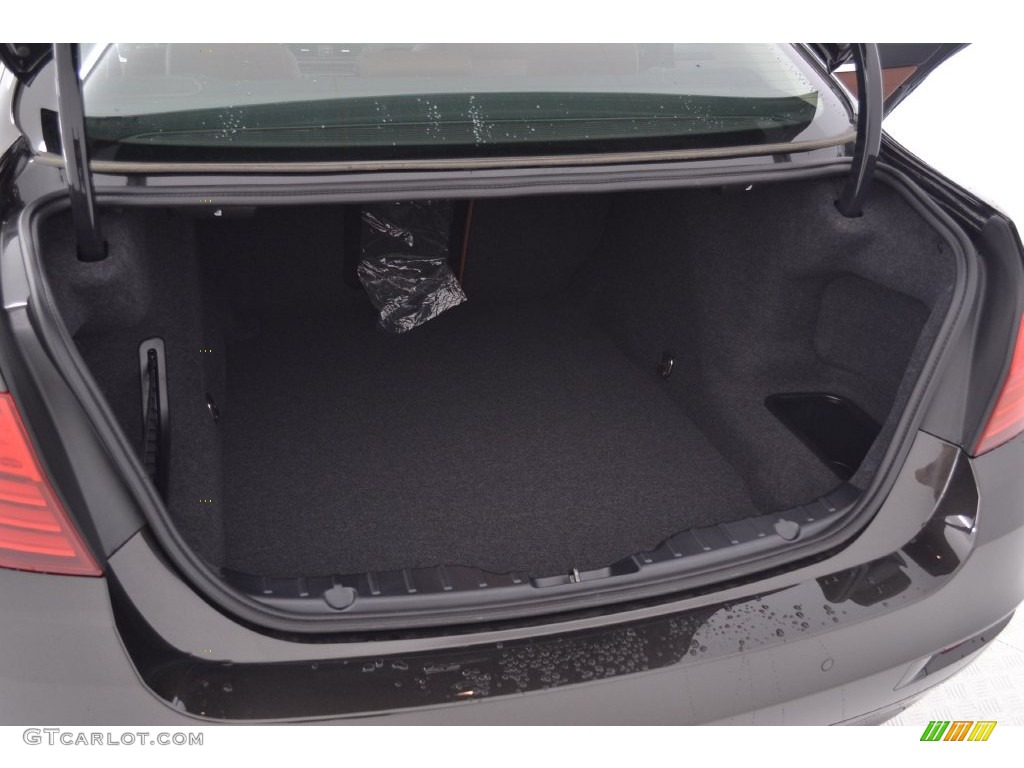 2016 BMW 5 Series 528i Sedan Trunk Photo #109586087