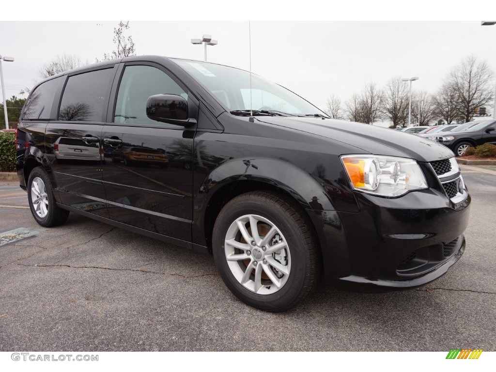 2016 Grand Caravan SXT - Brilliant Black Crystal Pearl / Black/Light Graystone photo #4