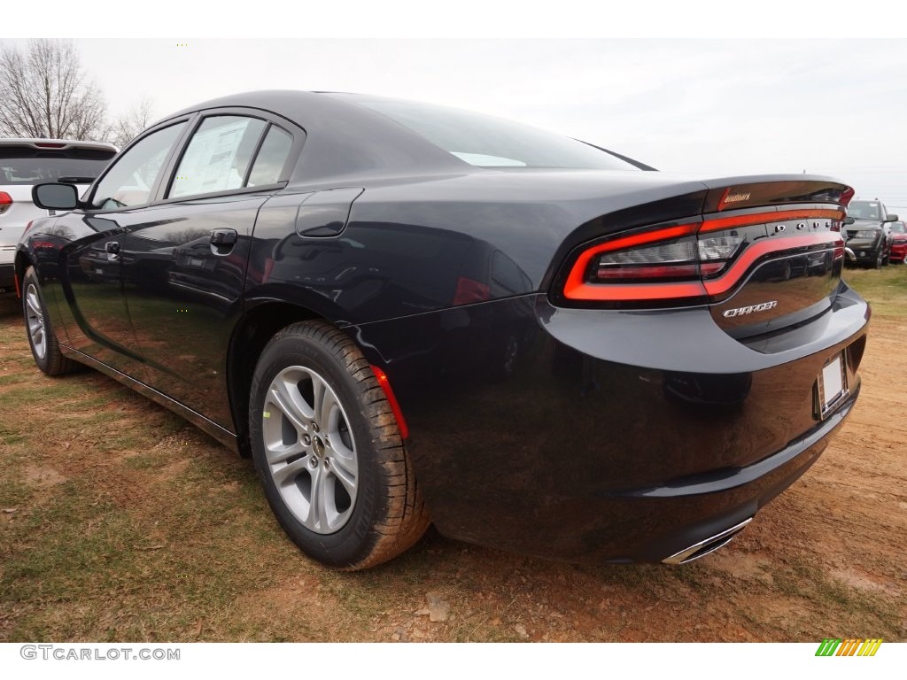Maximum Steel Metallic 2016 Dodge Charger SE Exterior Photo #109596701