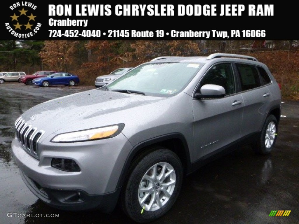 2016 Cherokee Latitude 4x4 - Billet Silver Metallic / Black photo #1
