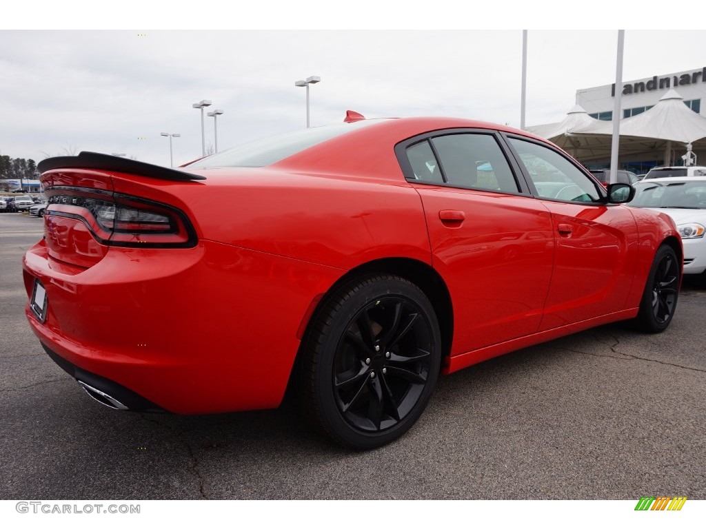 2016 Charger SXT - TorRed / Black photo #3
