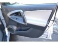Classic Silver Metallic - RAV4 4WD Photo No. 25