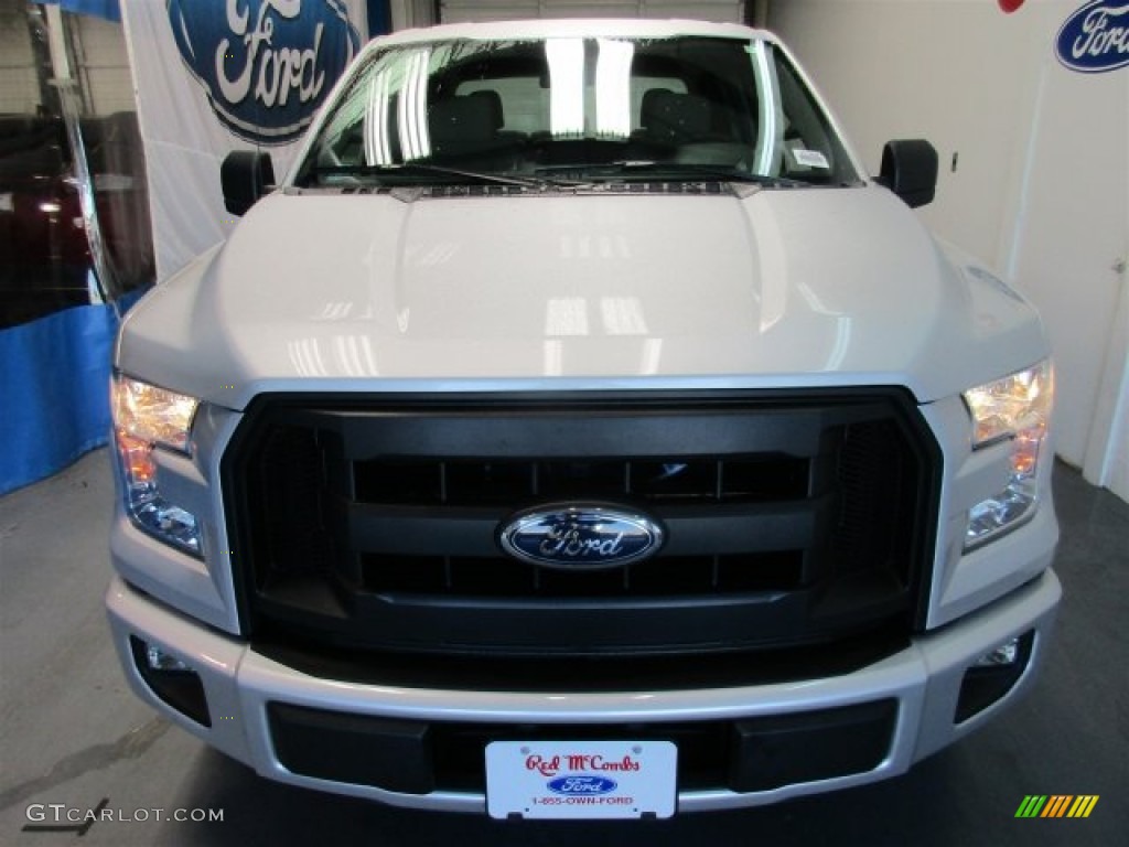 2016 F150 XL SuperCrew - Ingot Silver / Medium Earth Gray photo #2