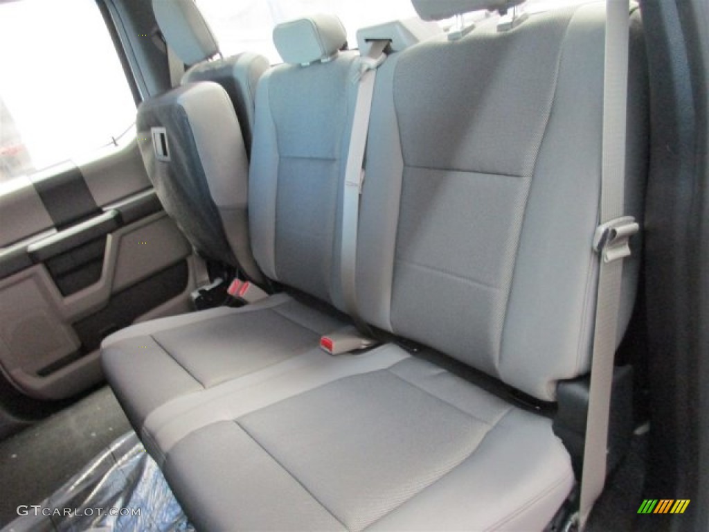 2016 F150 XL SuperCrew - Ingot Silver / Medium Earth Gray photo #11