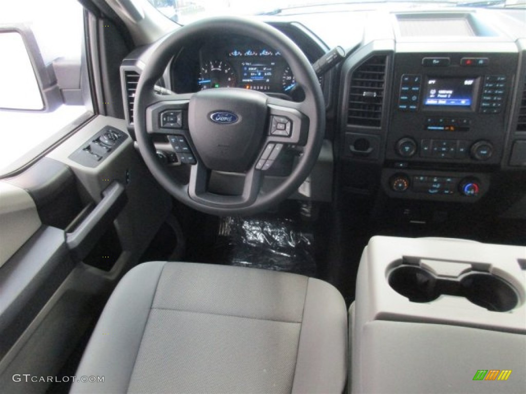 2016 F150 XL SuperCrew - Ingot Silver / Medium Earth Gray photo #12