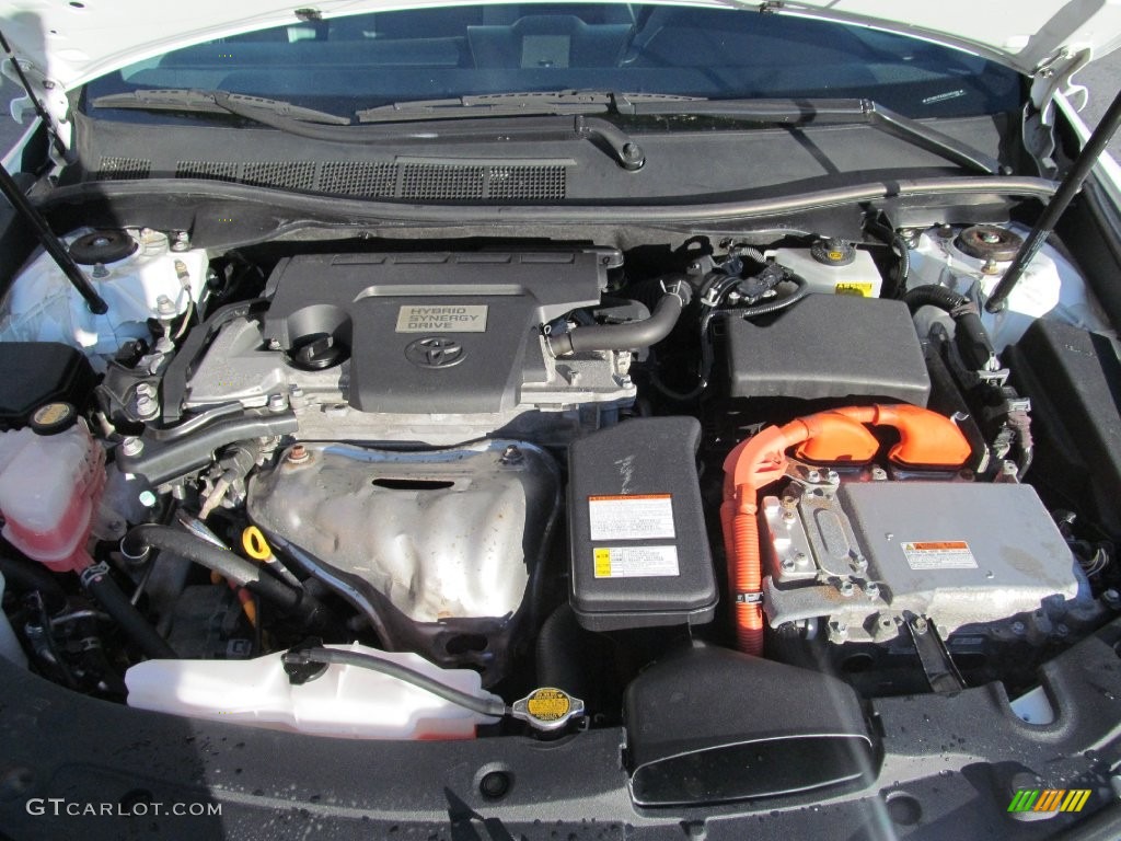 2013 Camry Hybrid LE - Super White / Light Gray photo #20