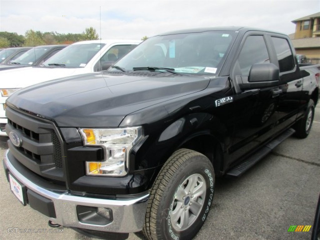 2016 F150 XL SuperCrew 4x4 - Shadow Black / Medium Earth Gray photo #2