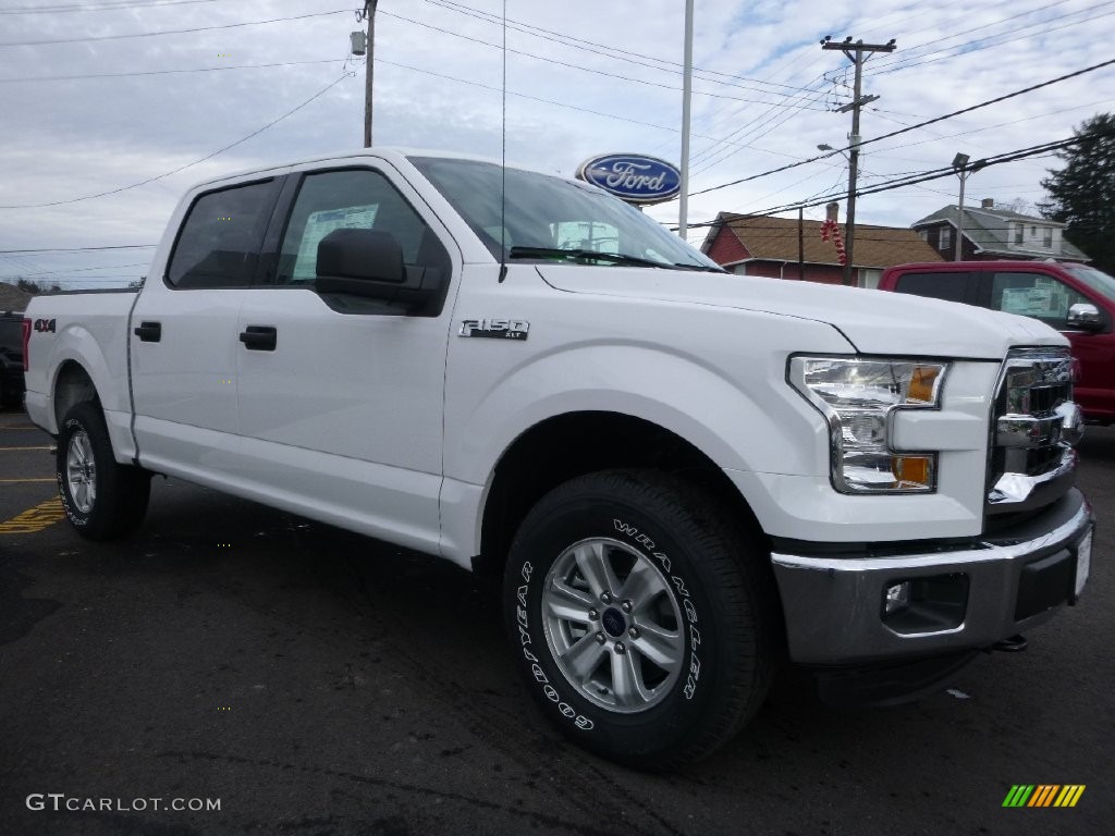 2016 F150 XLT SuperCrew 4x4 - Oxford White / Medium Earth Gray photo #3