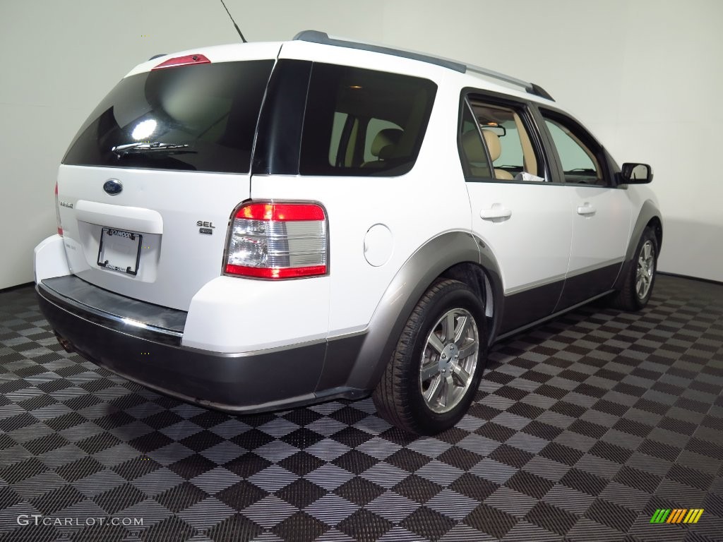 2008 Taurus X SEL AWD - Oxford White / Camel photo #6