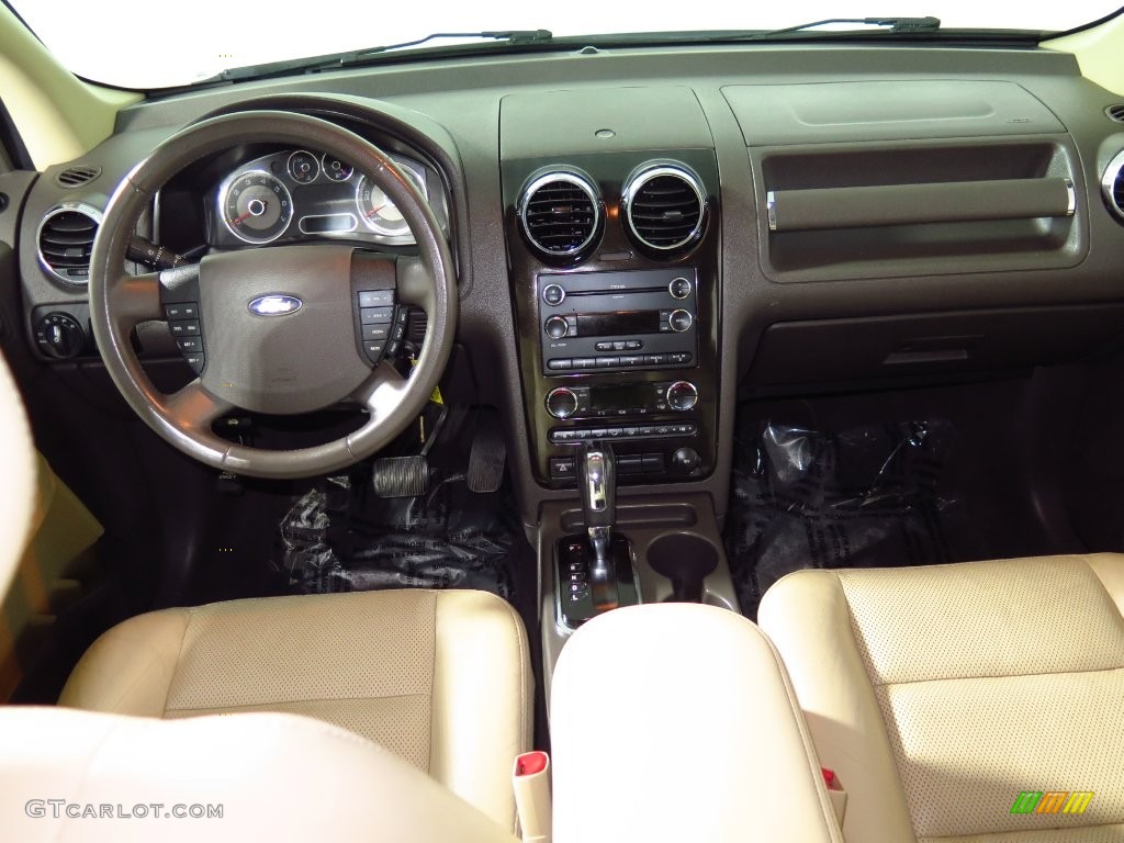 2008 Taurus X SEL AWD - Oxford White / Camel photo #7